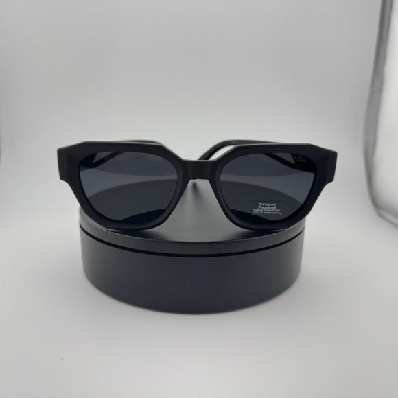 Prada Butterfly Style Glasses - Picture 4 of 9